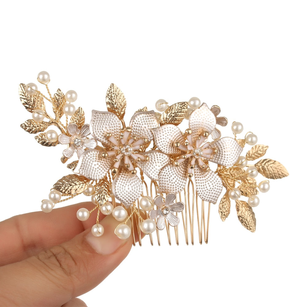 Anisa Vintage Gold & Pearl Hair Comb