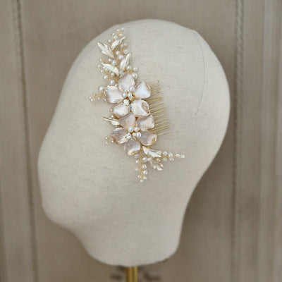 Annalise Gorgeous Pearl Flower Bridal Hair Comb