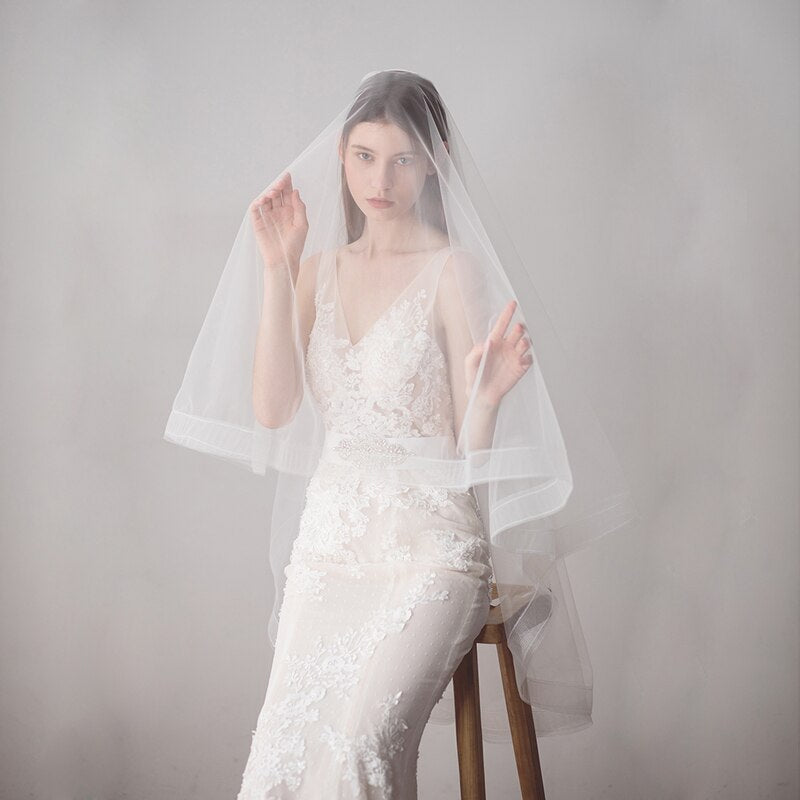 Kira Modern Knee Length Bridal Veil