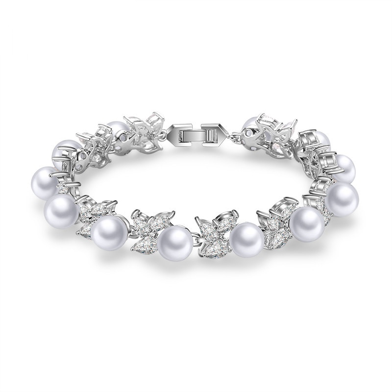 Nola White Pearl Bridal Bracelet