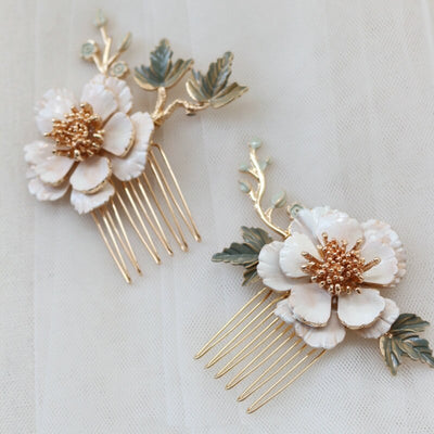 Leah Nature Petal Wedding Hair Comb