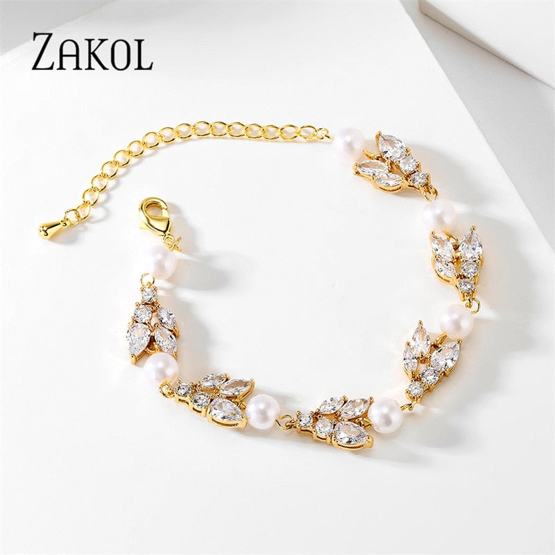 Elenor Pearl Detailed Bridal Bracelet