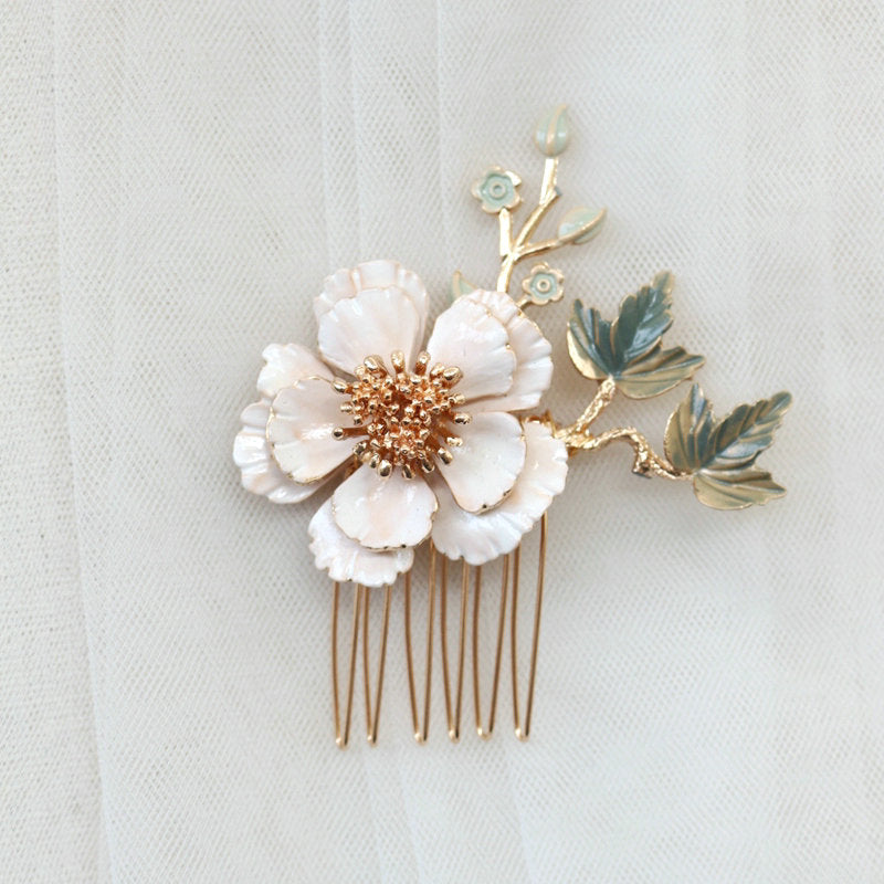 Leah Nature Petal Wedding Hair Comb