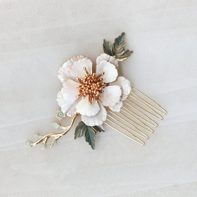 Leah Nature Petal Wedding Hair Comb